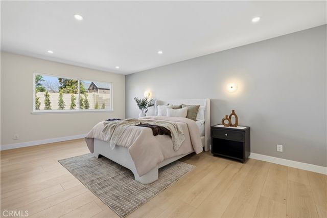 2133 Cochran, Simi Valley, CA 93065