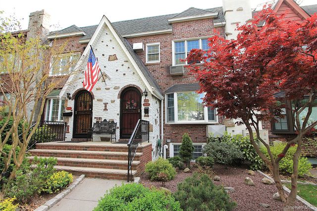 64-80 82nd Place, Middle Village, NY 11379