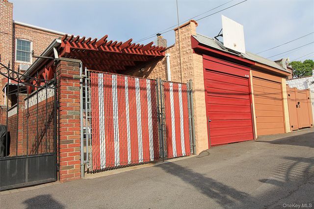 64-80 82nd Place, Middle Village, NY 11379