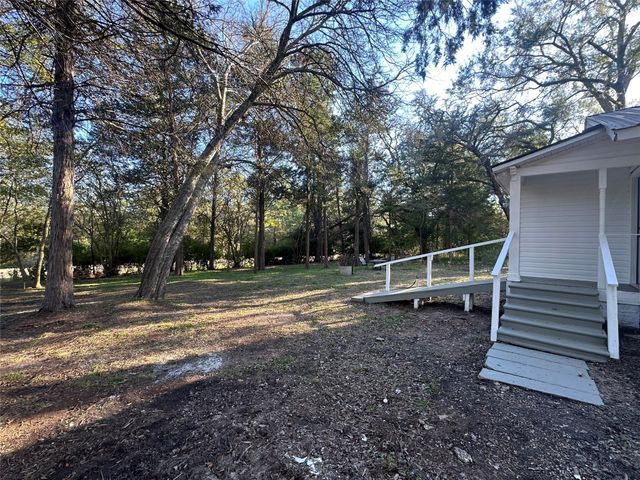 2413 FM 2574, Palestine, TX 75803