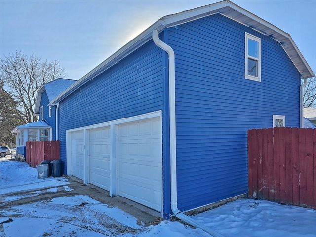 1001 Main Street, Black River Falls, WI 54615