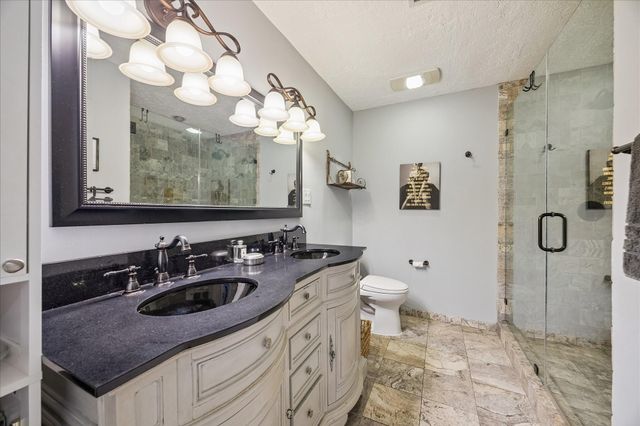4520 Dickson Street, Houston, TX 77007
