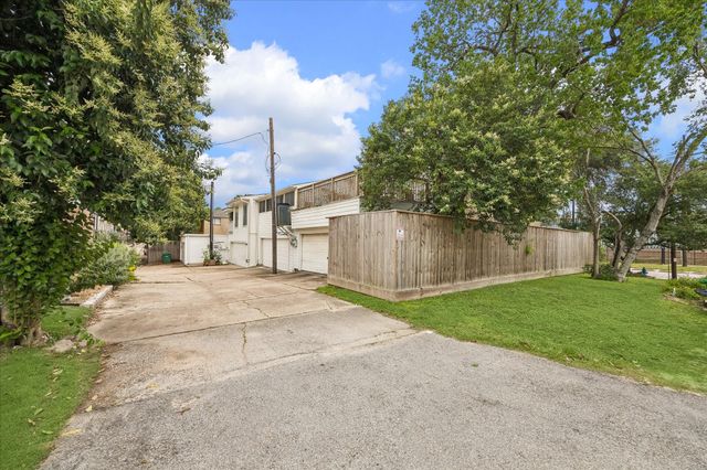 4520 Dickson Street, Houston, TX 77007