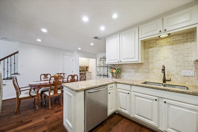 4520 Dickson Street, Houston, TX 77007