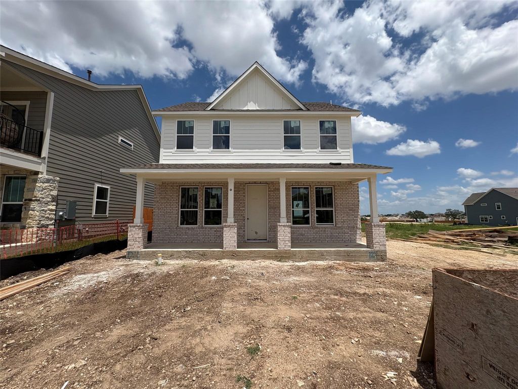 124 Barret DR, Liberty Hill, TX 78642