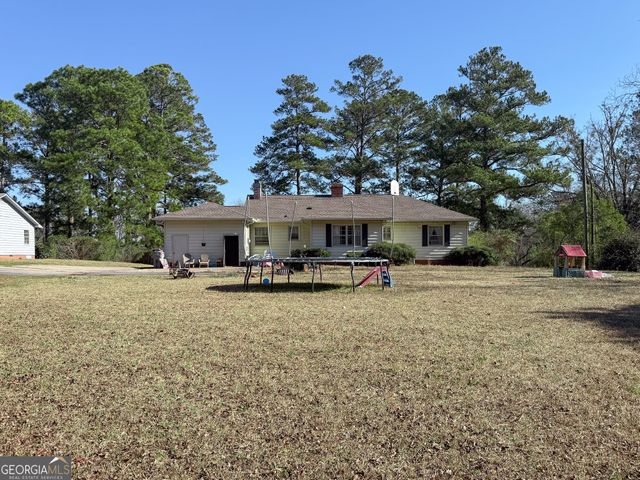 509 Youngs Mill Road, Lagrange, GA 30241