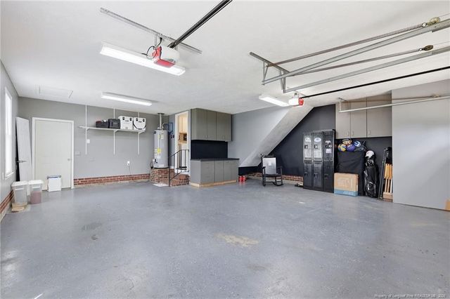 5829 Finish Line Drive, Hope Mills, NC 28348