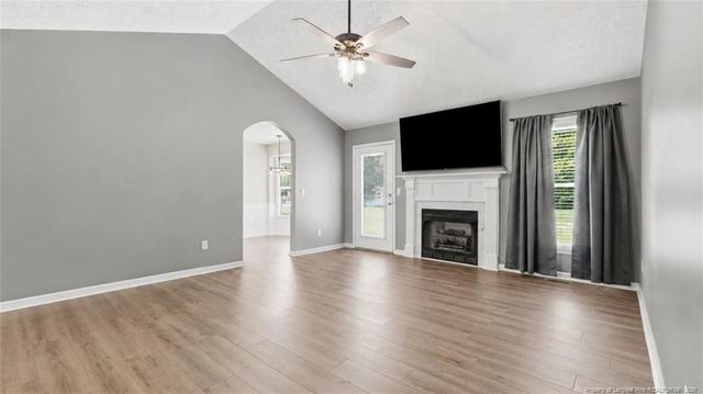5829 Finish Line Drive, Hope Mills, NC 28348
