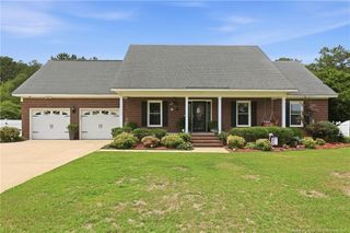 5829 Finish Line Drive, Hope Mills, NC 28348