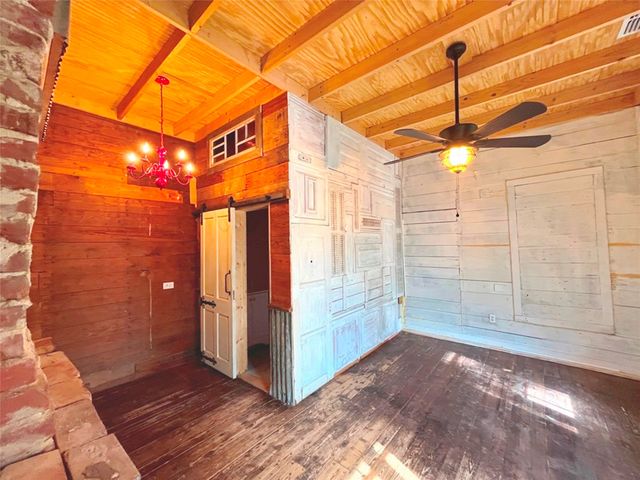 301 S Main Street, Crandall, TX 75114