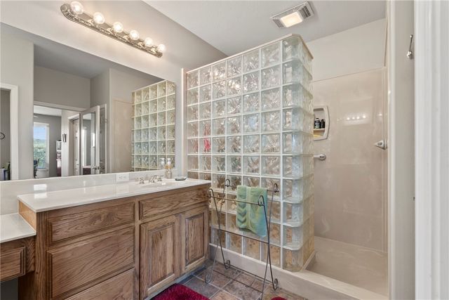 11 Tanyard Drive, Bella Vista, AR 72715