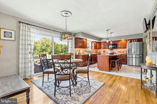 1223 HOLLOW RD, Collegeville, PA 19426