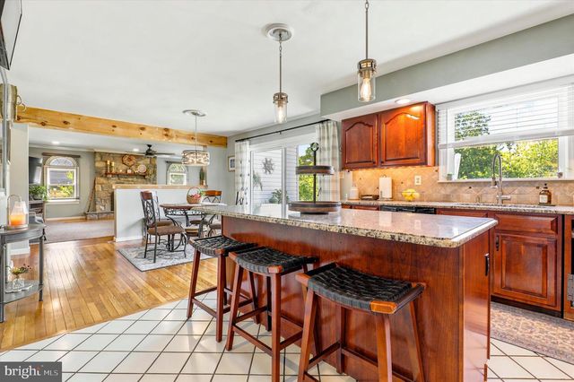 1223 HOLLOW RD, Collegeville, PA 19426