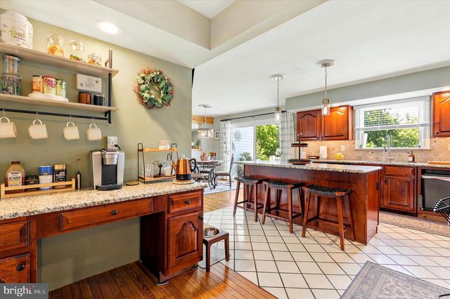 1223 HOLLOW RD, Collegeville, PA 19426