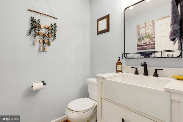1223 HOLLOW RD, Collegeville, PA 19426