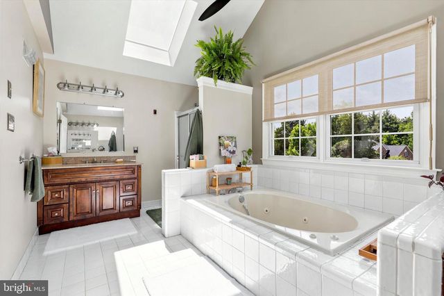 1223 HOLLOW RD, Collegeville, PA 19426