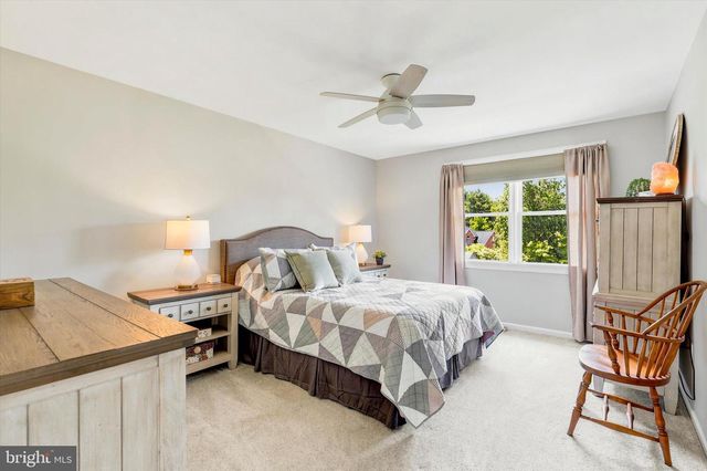 1223 HOLLOW RD, Collegeville, PA 19426