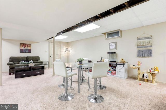 1223 HOLLOW RD, Collegeville, PA 19426