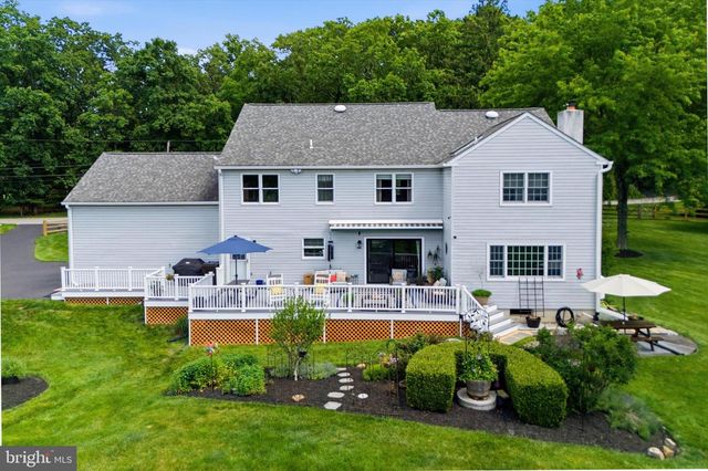 1223 HOLLOW RD, Collegeville, PA 19426