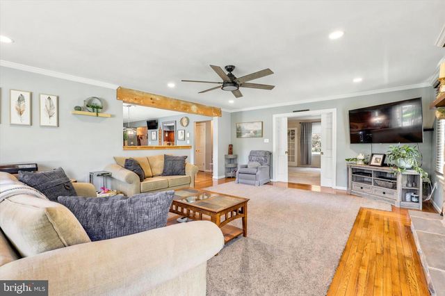 1223 HOLLOW RD, Collegeville, PA 19426