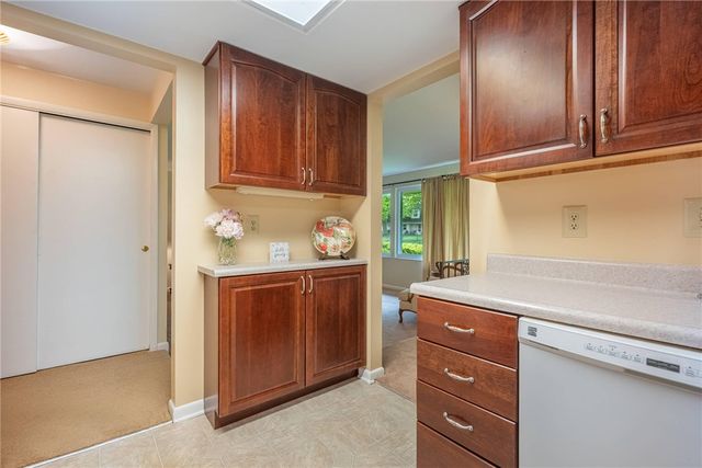 1180 Heathshire Drive, Washington Twp, OH 45459