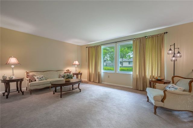 1180 Heathshire Drive, Washington Twp, OH 45459
