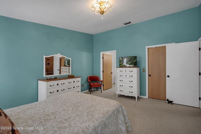 35 Anchor Drive, Indian Harbour Beach, FL 32937