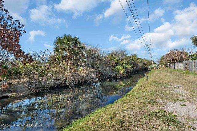 35 Anchor Drive, Indian Harbour Beach, FL 32937