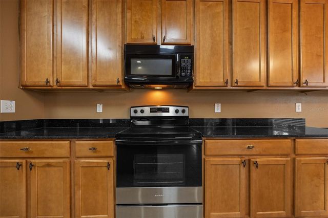 12112 LUFTBURROW LANE, Hudson, FL 34669