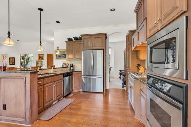 9237 N Wilson Estates Ct, Wichita, KS 67206