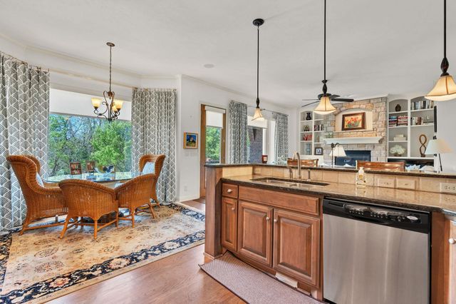 9237 N Wilson Estates Ct, Wichita, KS 67206