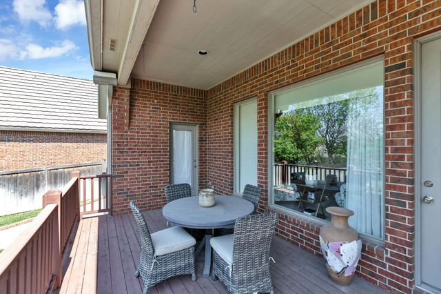 9237 N Wilson Estates Ct, Wichita, KS 67206
