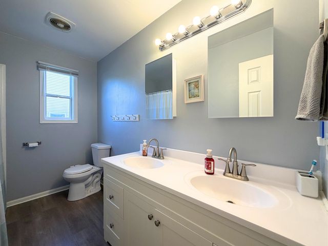 13136 N Linden Road, Clio, MI 48420