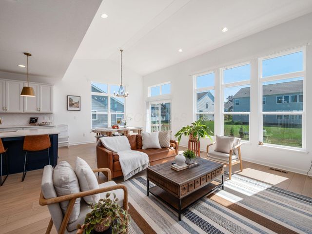 8891 Winthrop Lane, Plain City, OH 43064