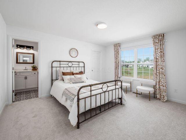 8891 Winthrop Lane, Plain City, OH 43064