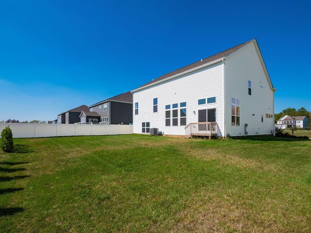 8891 Winthrop Lane, Plain City, OH 43064