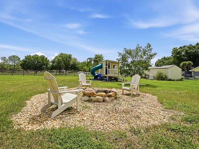 7817 LAUREL VIEW DRIVE, Mount Dora, FL 32757