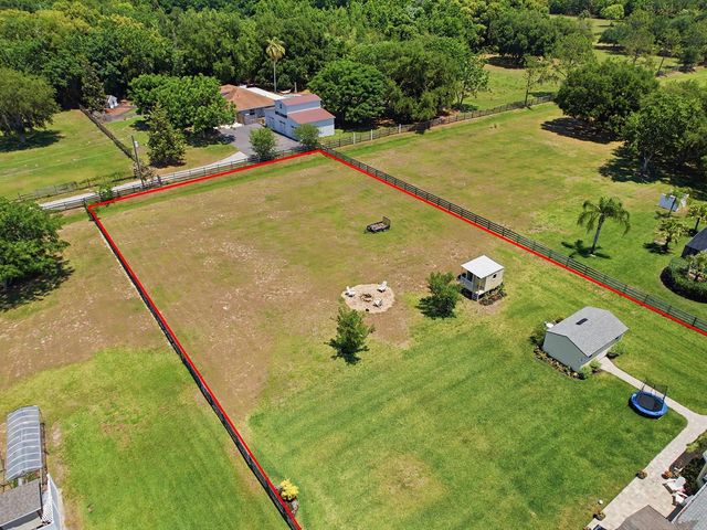 7817 LAUREL VIEW DRIVE, Mount Dora, FL 32757