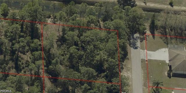 200 Gerald AVE N, Lehigh Acres, FL 33971