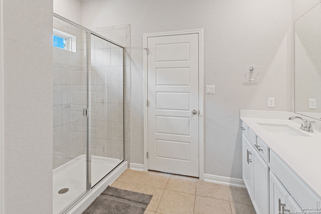 1543 Argon, San Antonio, TX 78245