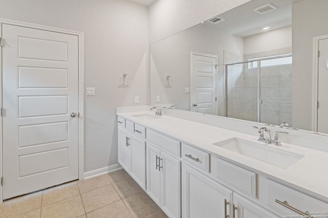 1543 Argon, San Antonio, TX 78245