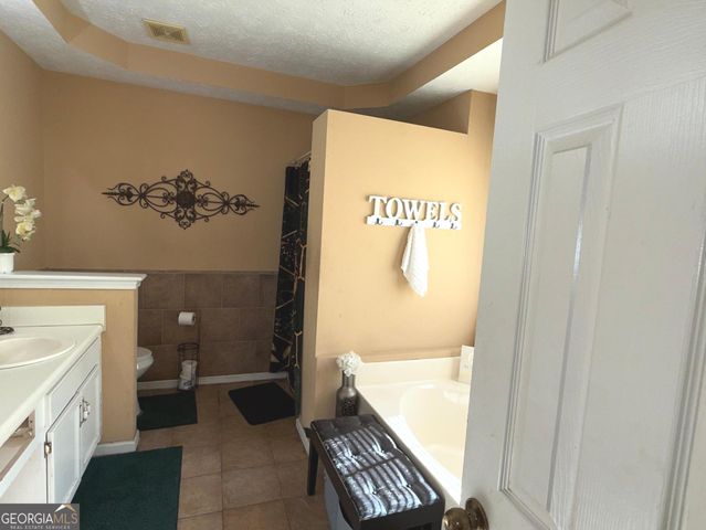 10 Oaklake Court, Covington, GA 30016