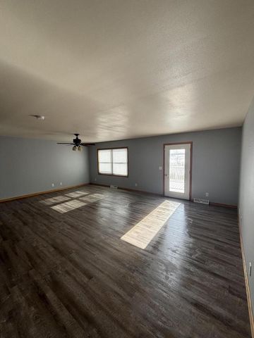 1633 Carlson PLACE, Watertown, WI 53094