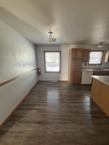 1633 Carlson PLACE, Watertown, WI 53094