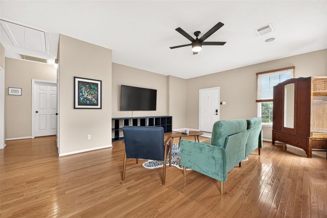 21915 Willow Shadows Drive, Tomball, TX 77375