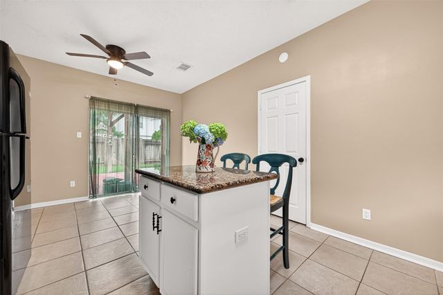21915 Willow Shadows Drive, Tomball, TX 77375