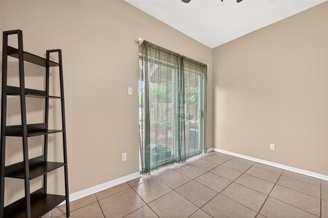 21915 Willow Shadows Drive, Tomball, TX 77375