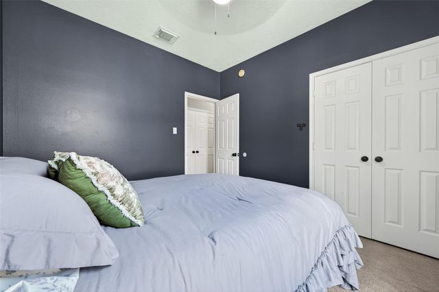 21915 Willow Shadows Drive, Tomball, TX 77375