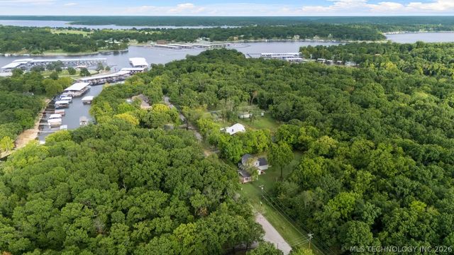 450521 Lake Shore Drive, Afton, OK 74331