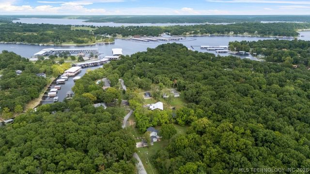 450521 Lake Shore Drive, Afton, OK 74331